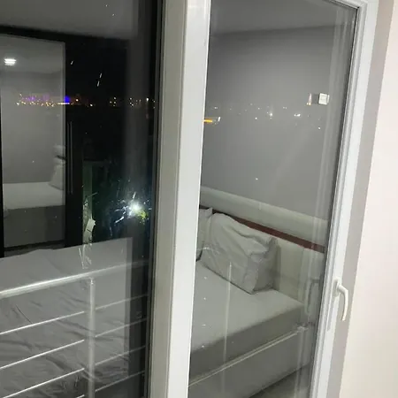 Hotel Denize 800 M Villamiz *